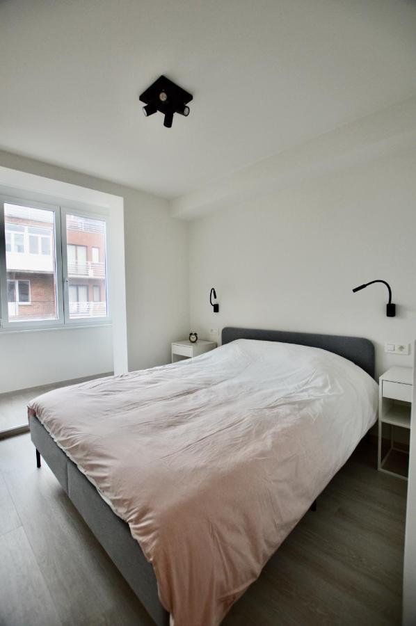 Ruim En Lichtrijk Appartement Op 100M Van Zee Te Коксейде Экстерьер фото